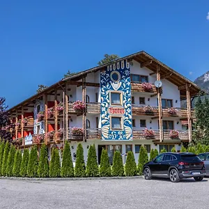 Alpenhotel Brennerbascht Szálloda